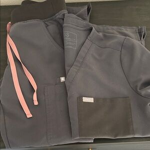 Figs Charcoal Scrub Set Catarina and Yola Skinny